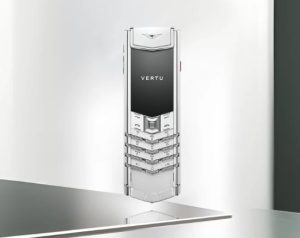 vertu signature