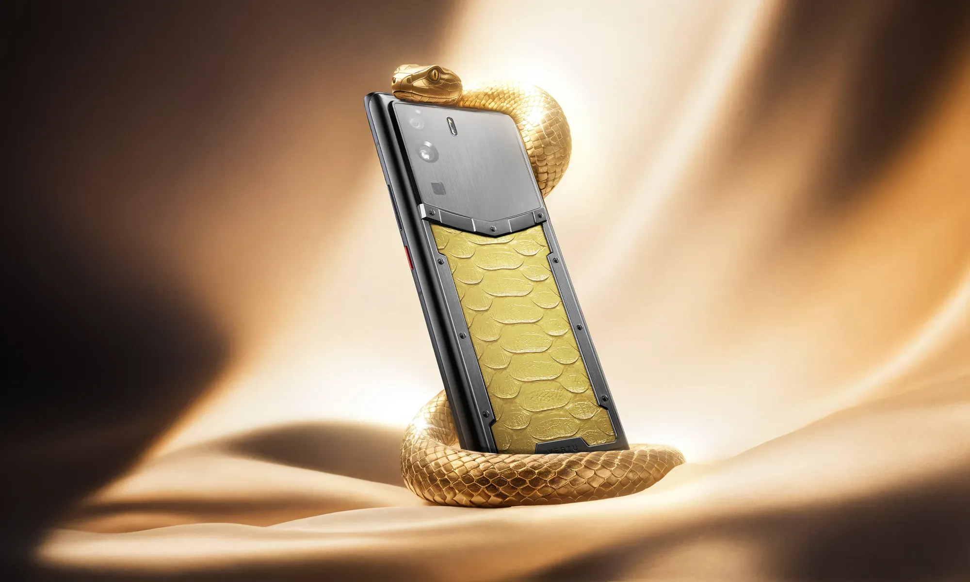 Why Quantum Flip Redefines Luxury Smartphones in 2025