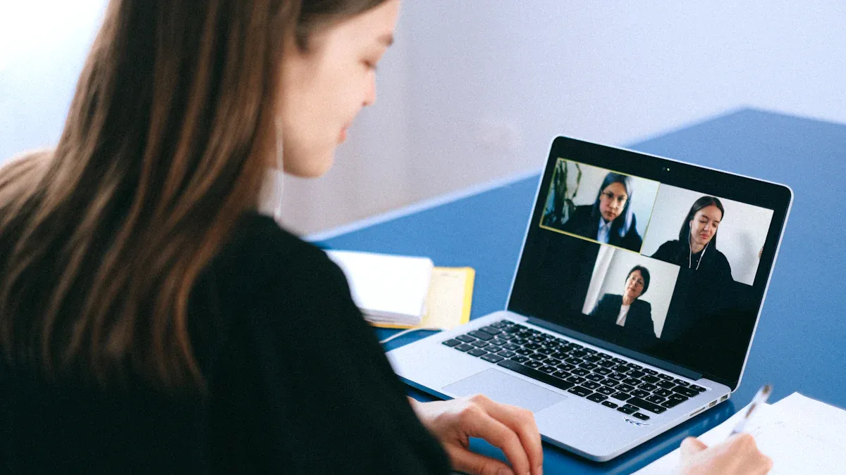 Best 10 AI Audio Summarizers for Effortless Meeting Notes in 2025
