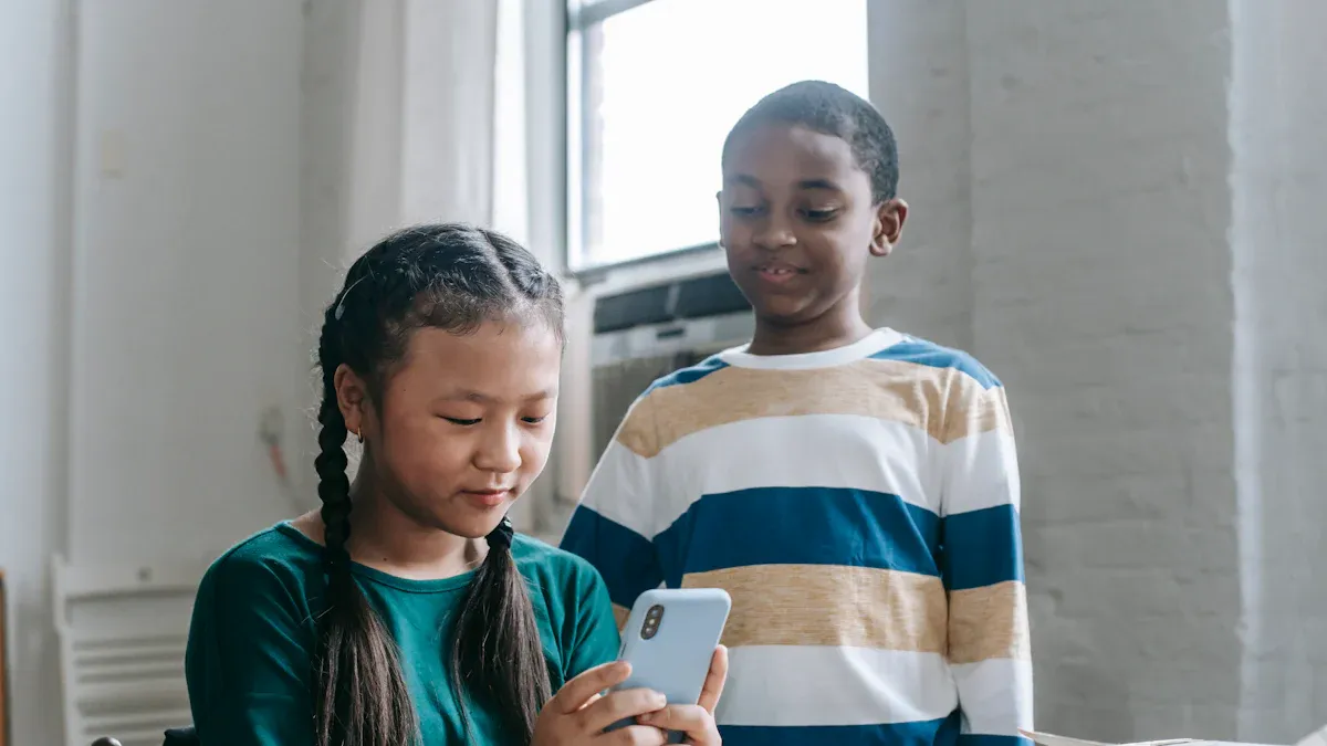 Top 10 Best Phones for College Students in 2025