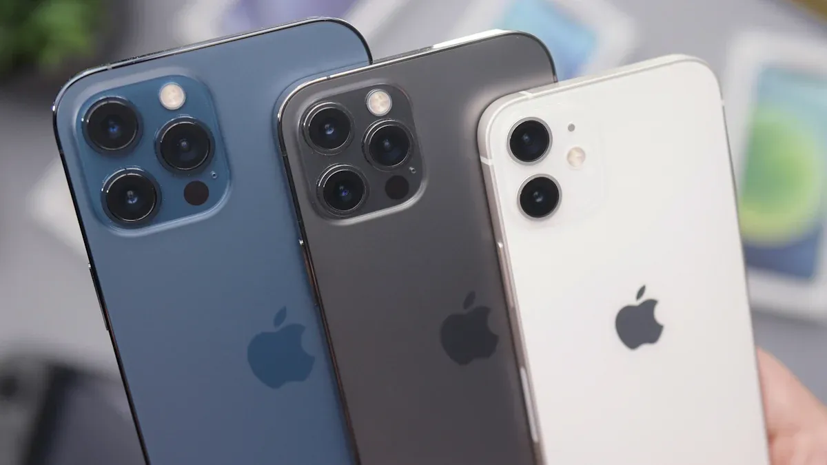 Should You Upgrade to iPhone 17 or Stick With iPhone 16