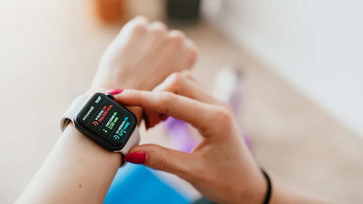 What is the normal pulse rate for women in 2025