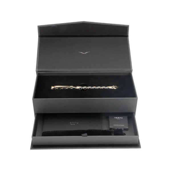VERTU Serpent Scepter Fountain Pen