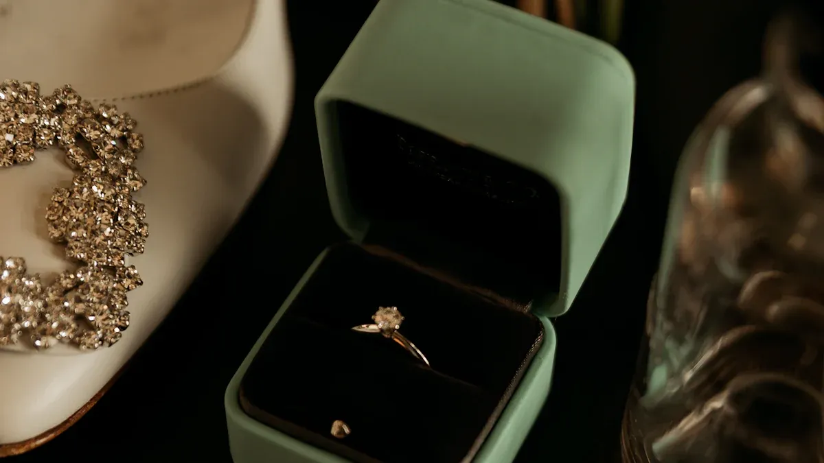 Luxury Smart Ring Buyer’s Guide