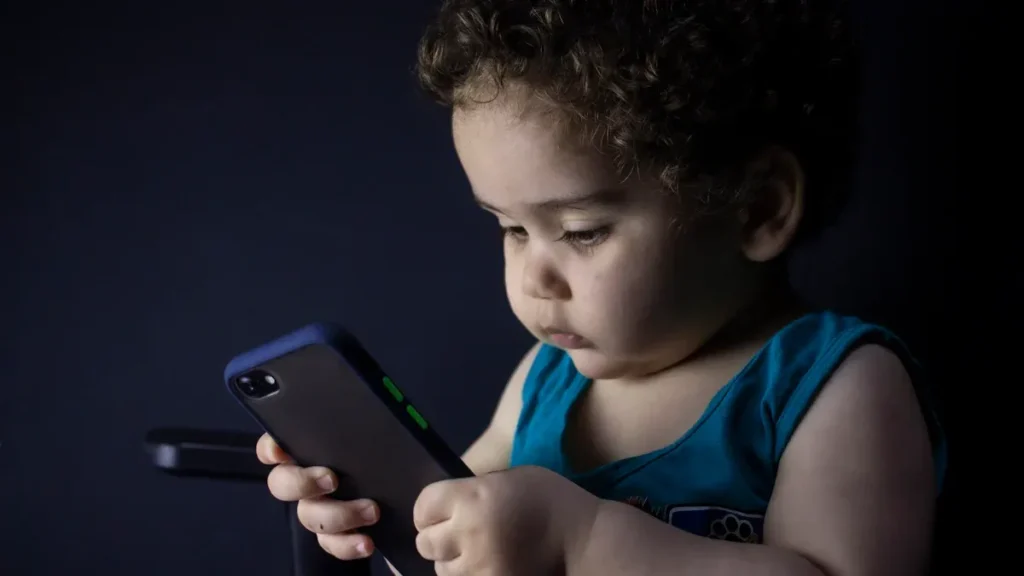 Top 10 Smartphones for Kids with the Best Information Safety Features