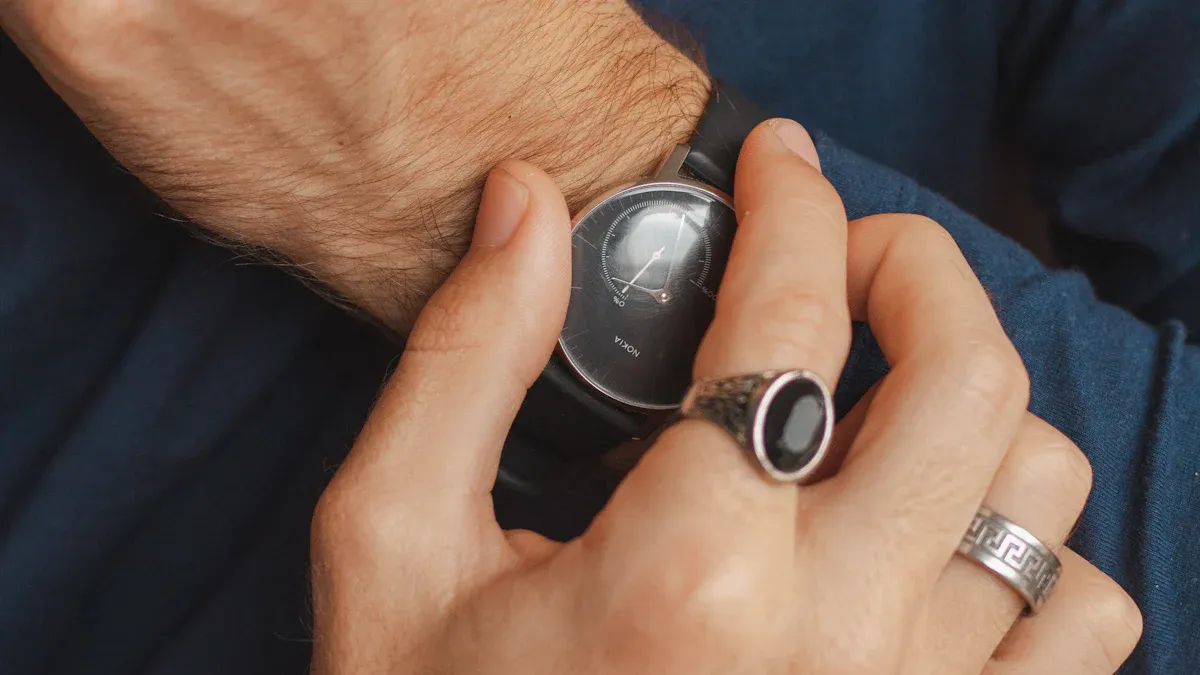 Top Luxury Smart Rings with Remote Medical Consultation Reviewed