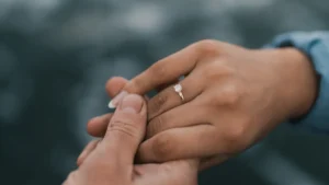 3 Smart Rings for Women That Make Wellness Effortless and Comfortable