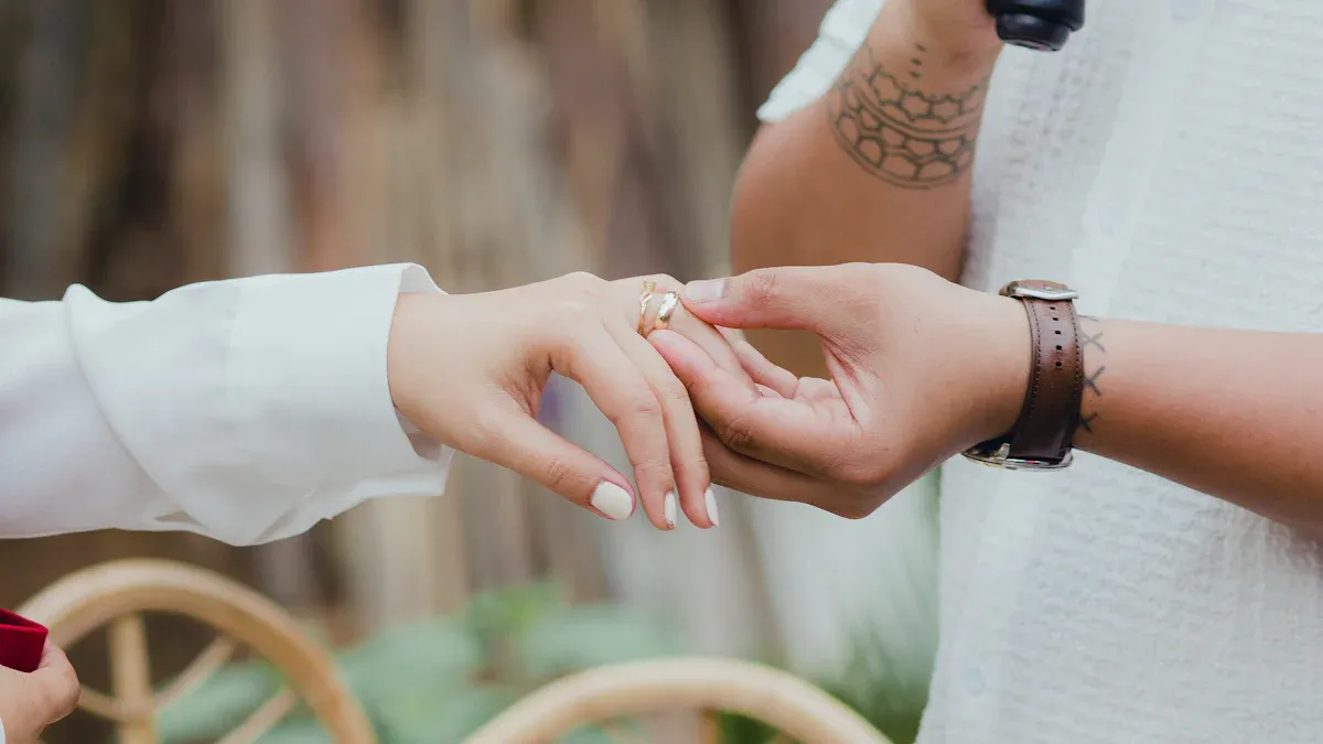 Choosing a Luxury Ring