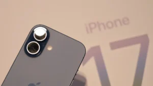 Comparing Information Security Features of iPhone and Vertu Phones