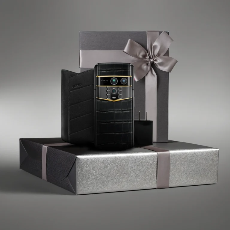 Agent-Q-Alligator-Gold-Accent-Collector's-Edition-2
