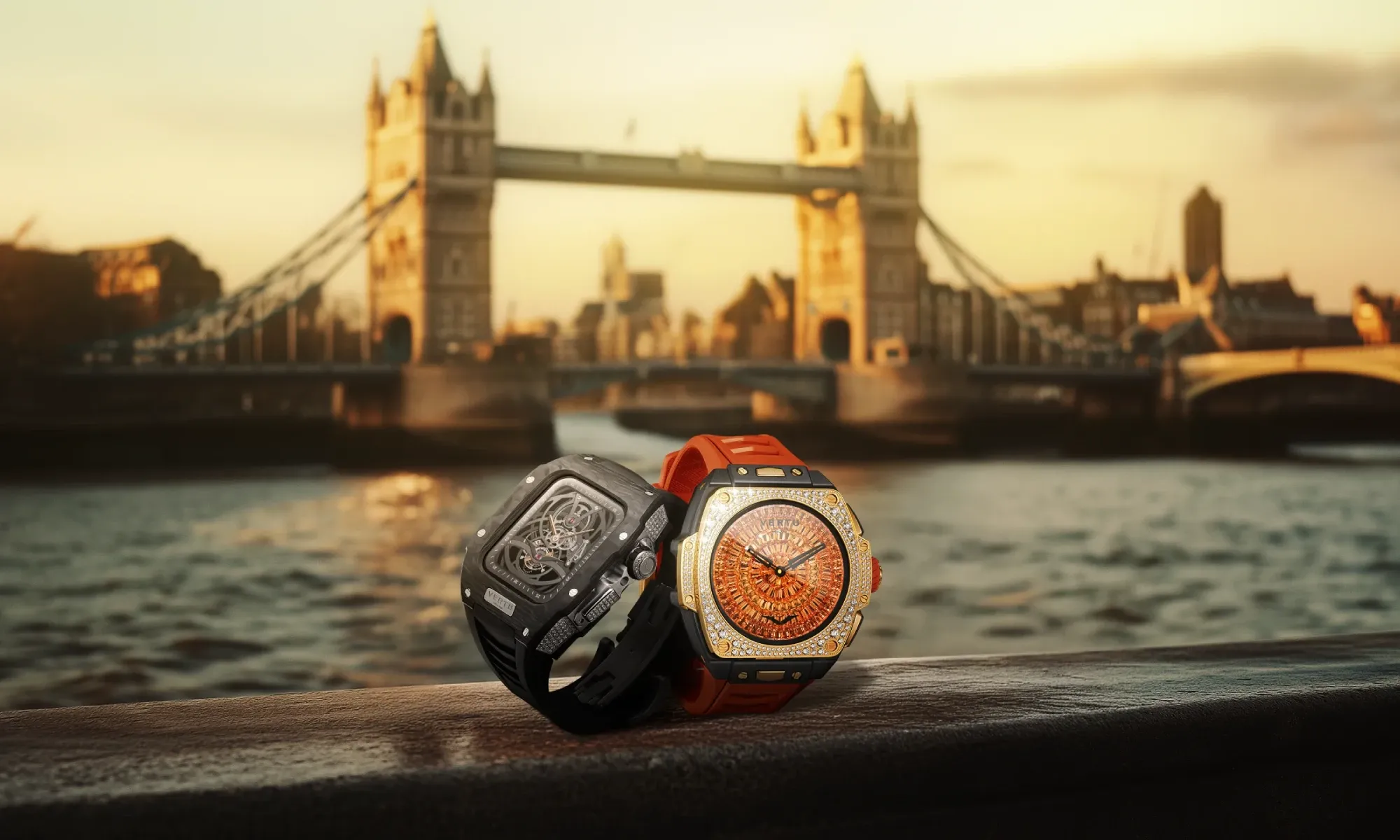 Fashionable Smart Ring Features