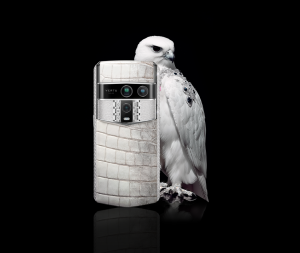 3. VERTU Agent Q: The Ultimate AI Luxury Phone