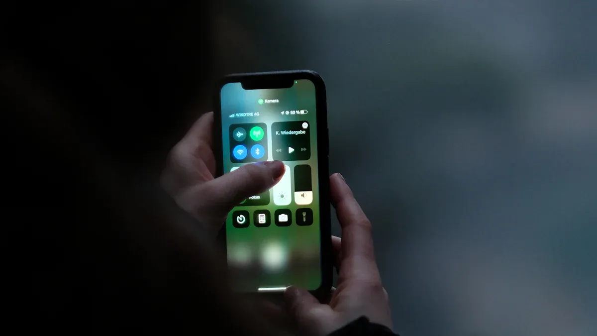 Discover the Features That Define a Luxury Phone with VERTU Leading the Way